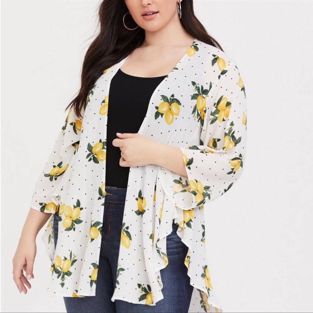 EUC Torrid lemon print kimono